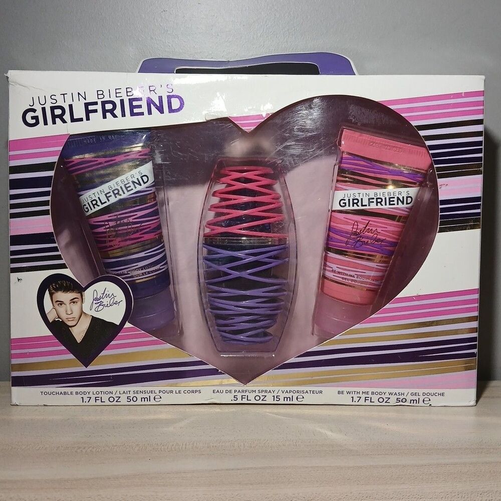 Justin Bieber's Girlfriend 3 pc SET 0.5 oz EDP Spray + 1.7 oz Lotion & Bodywash